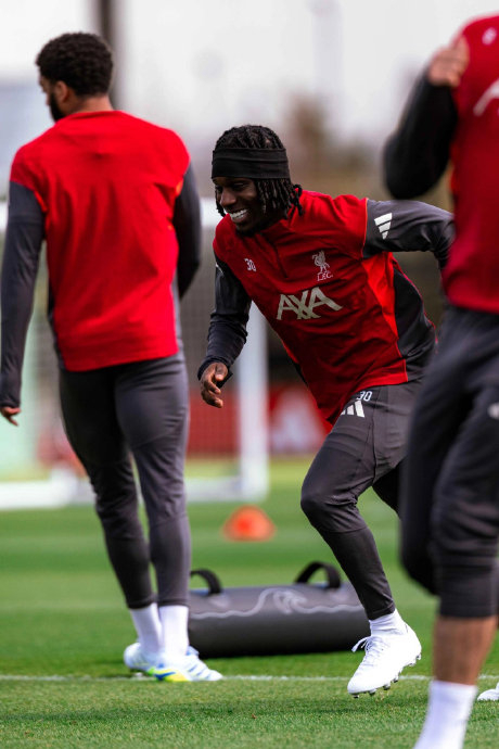 曼城点球大战力克利物浦 拿下英超冠军