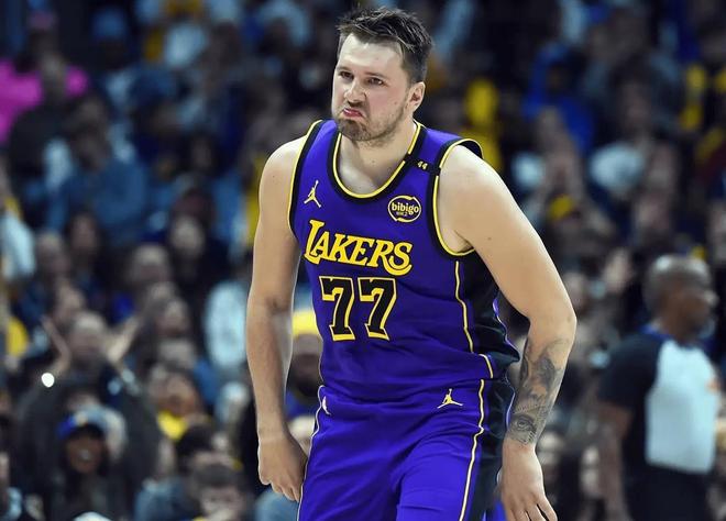 东契奇周五与湖人会合 伤情恢复进展引关注