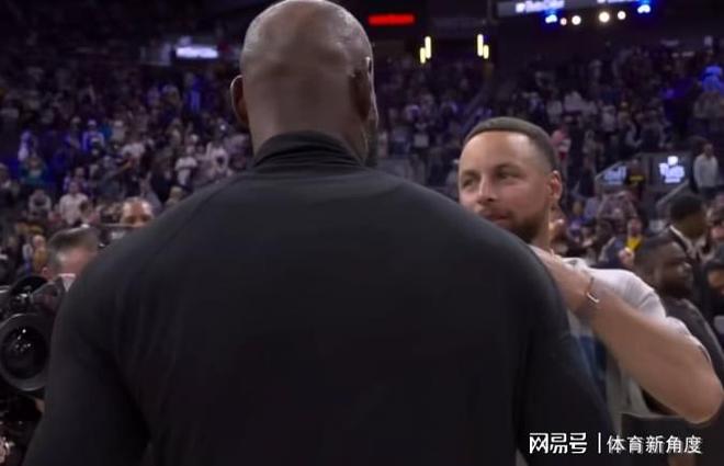 湖人重创勇士库里缺席詹姆斯26+11助布朗尼首助攻